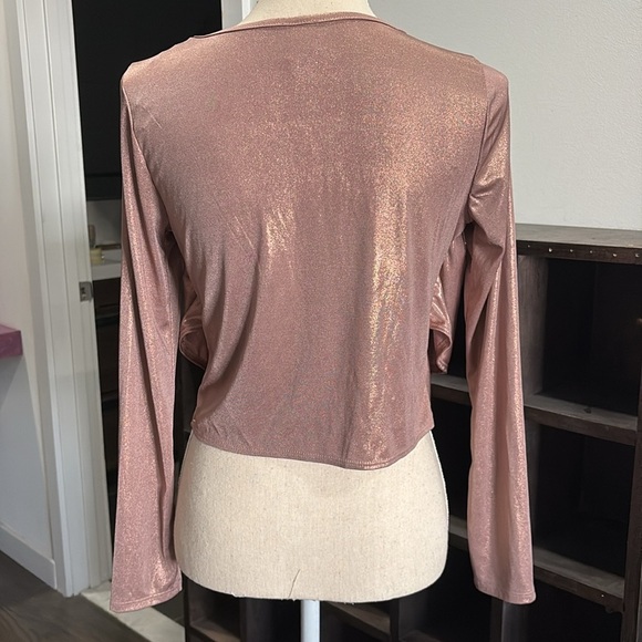 New Mode USA Shiny Blouse - Picture 6 of 9